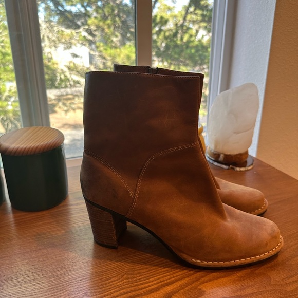 SOLD - Picture 5 of 13